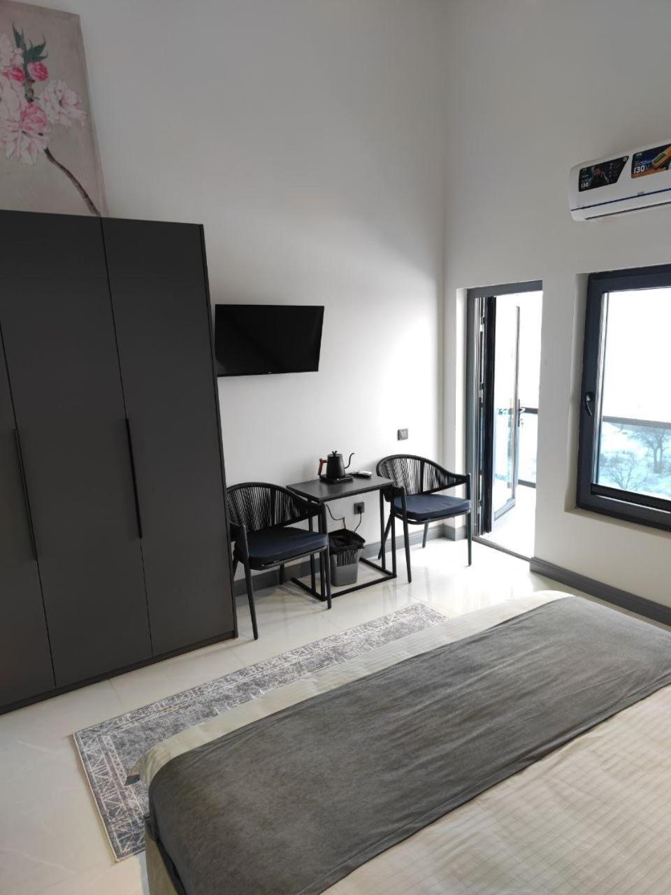 Panorama Lux Guest House Chimgan Luaran gambar